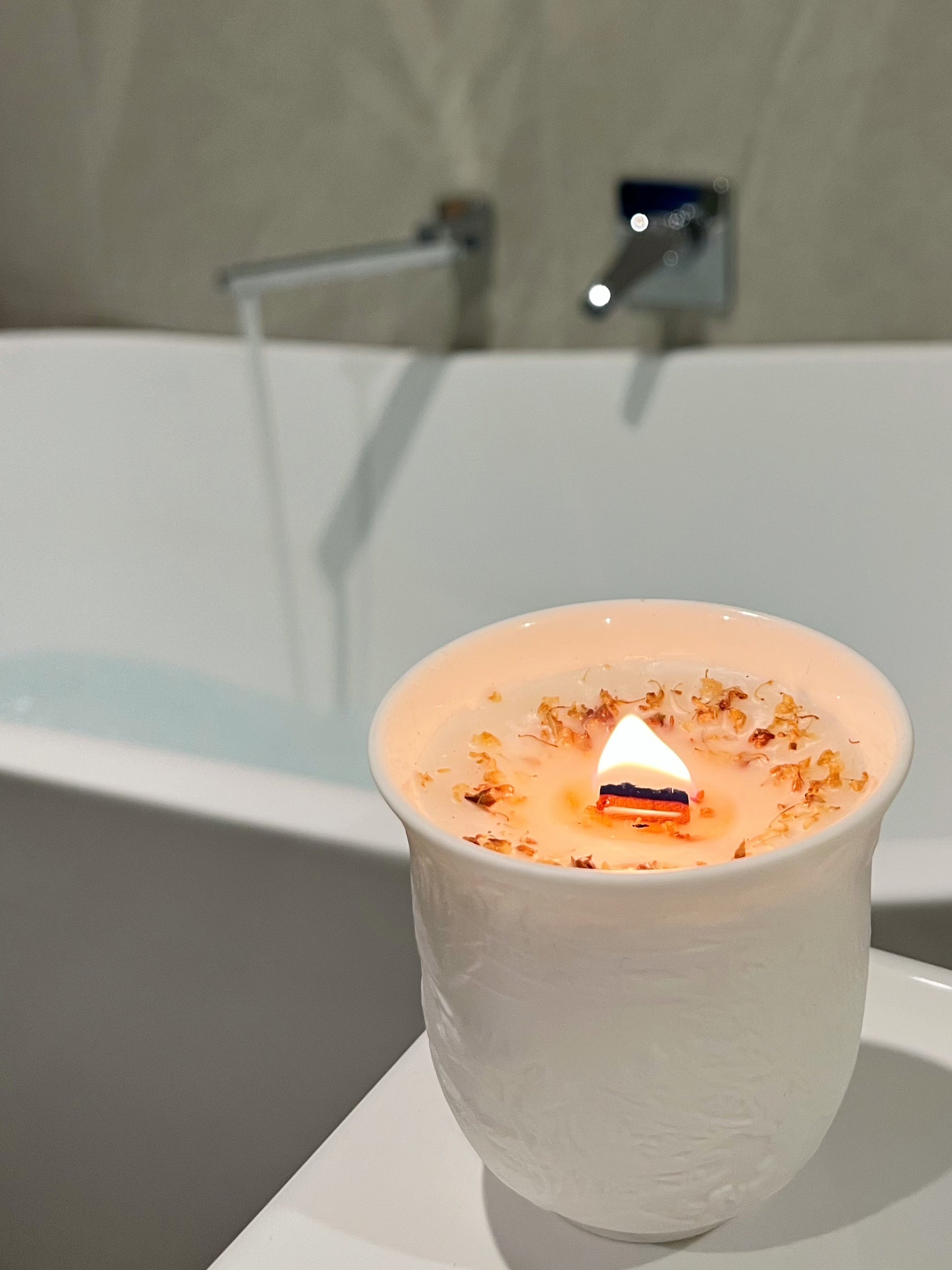 🌼 HerbZen Osmanthus Scented Candle