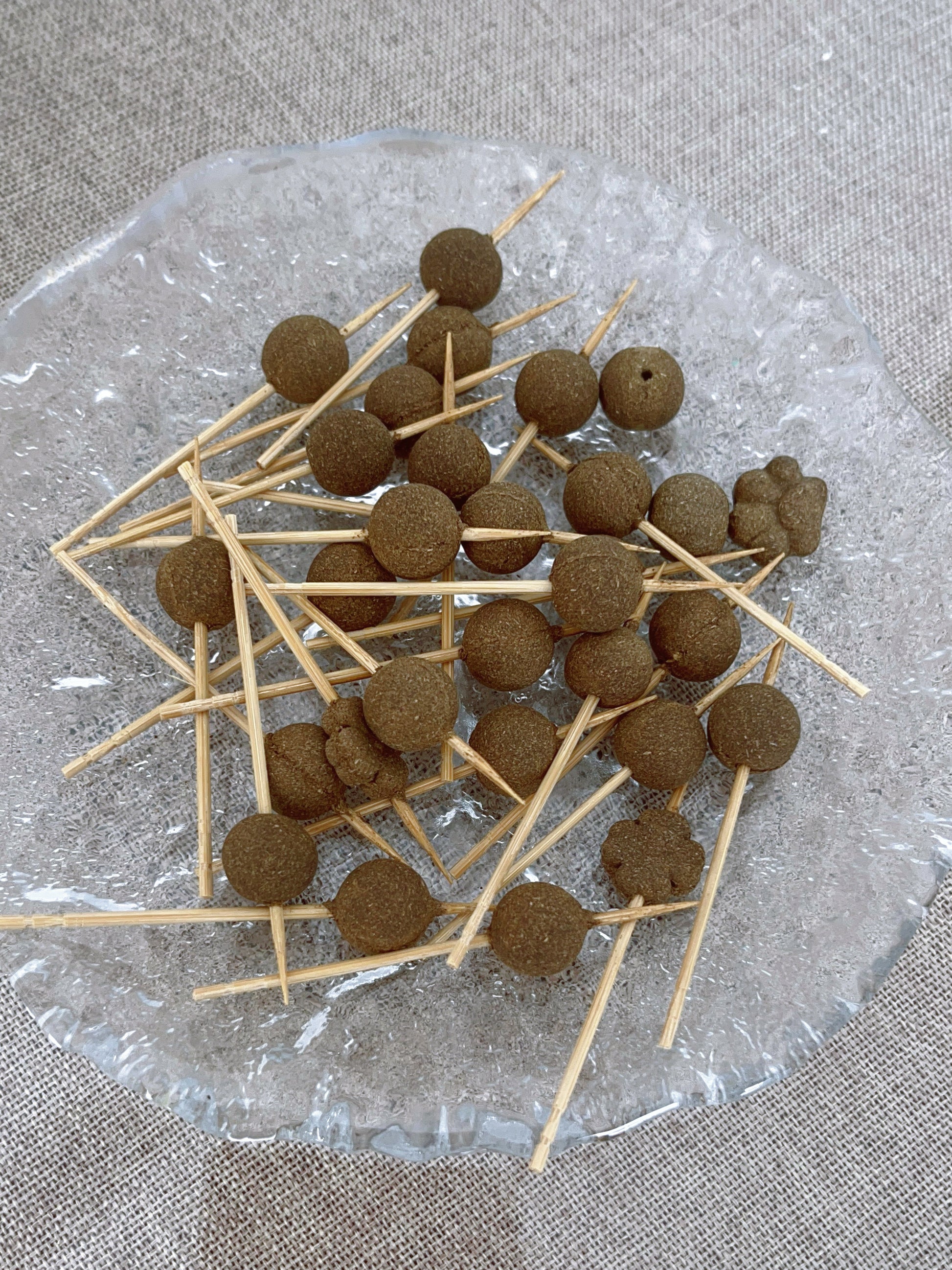 🧿 Qi Harmony · Botanical Scented Bead Bracelet