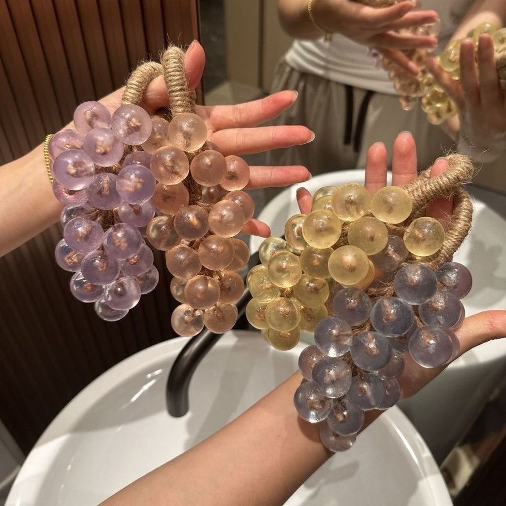 🪻 Bath Time, Now with a Bunch of Grapes